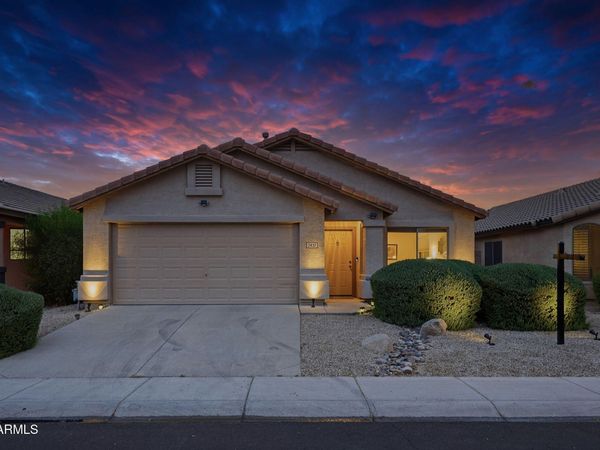 2432 W OBERLIN Way, Phoenix, AZ 85085