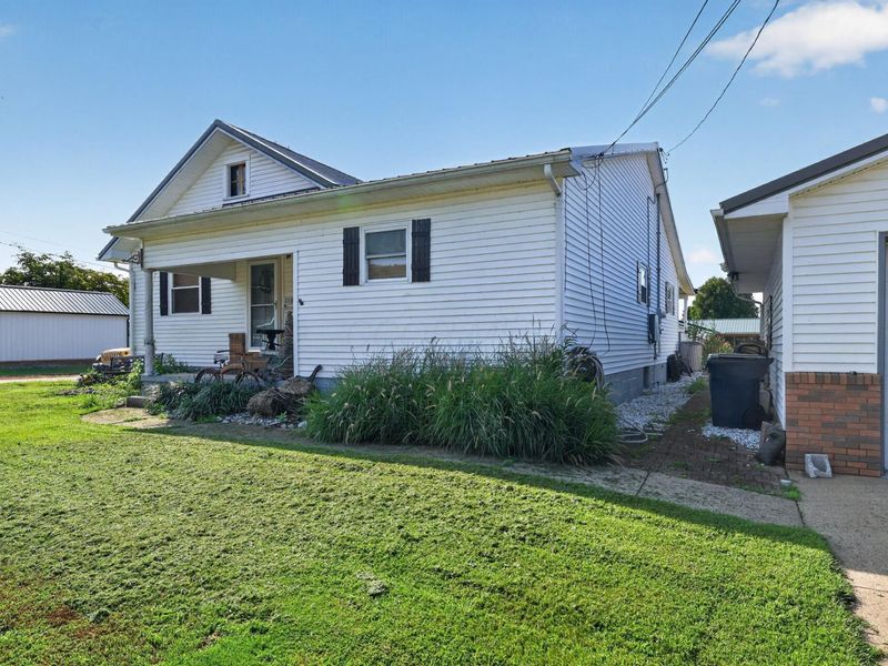 2101 W College Road, Syracuse, OH 45779 Photo 3