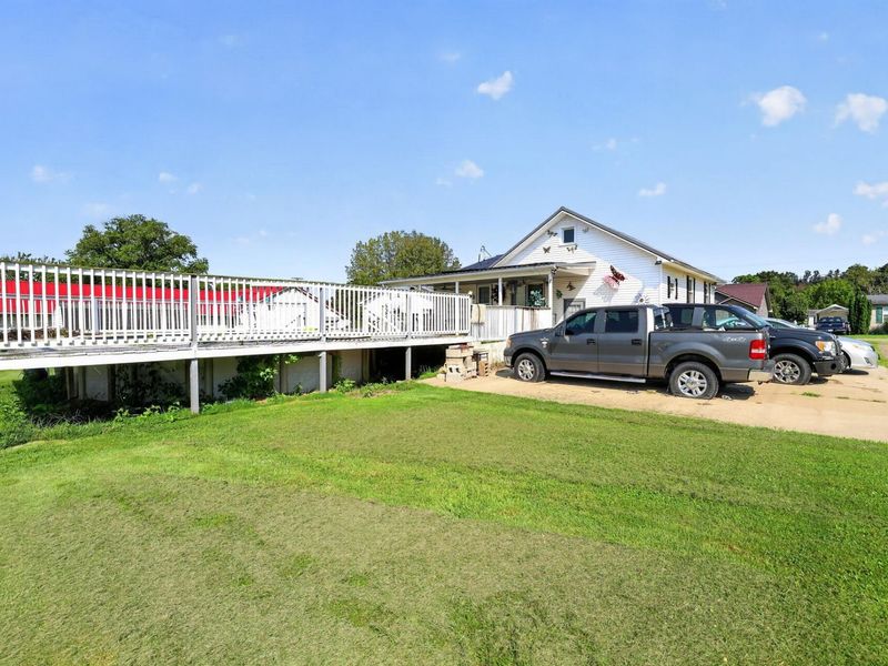 2101 W College Road, Syracuse, OH 45779 Photo 6