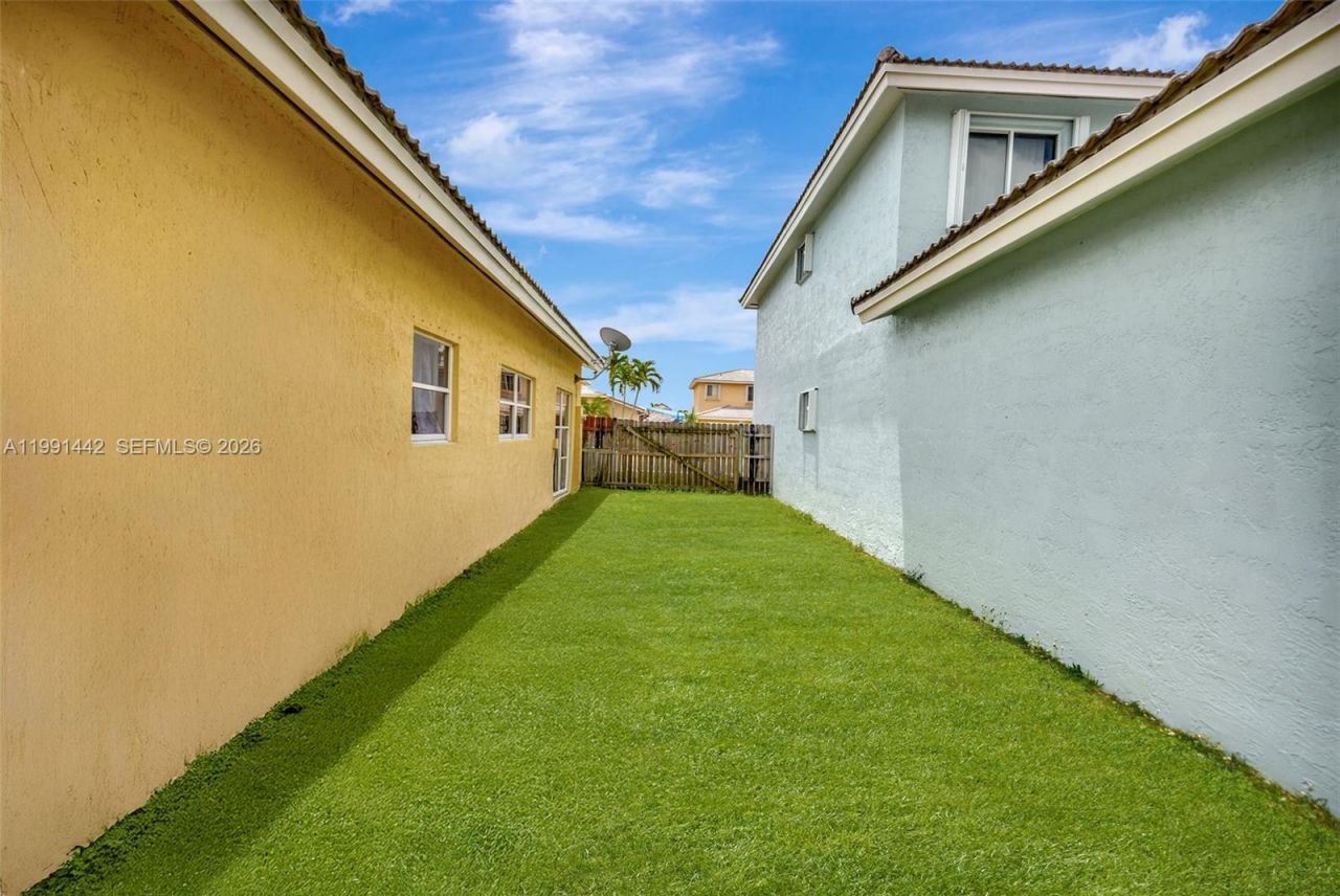 12113 SW 249th St , Homestead, FL 33032 Photo