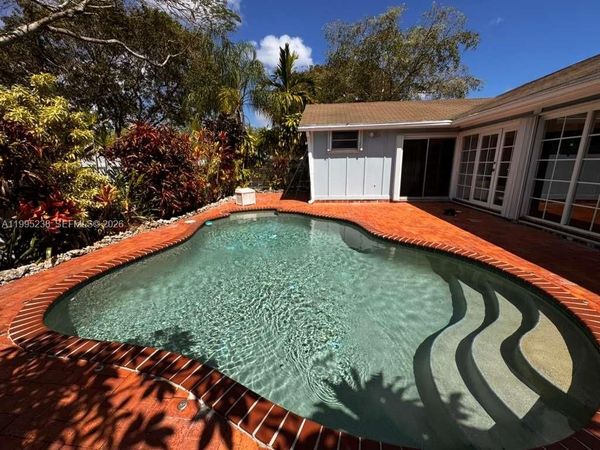 15032 SW 143rd Ave, Miami, FL 33186