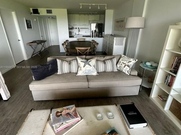 Unit 906, Key Biscayne, FL 33149