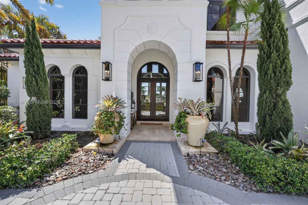 678 Hermitage Cir, Palm Beach Gardens, FL 33410 Photo