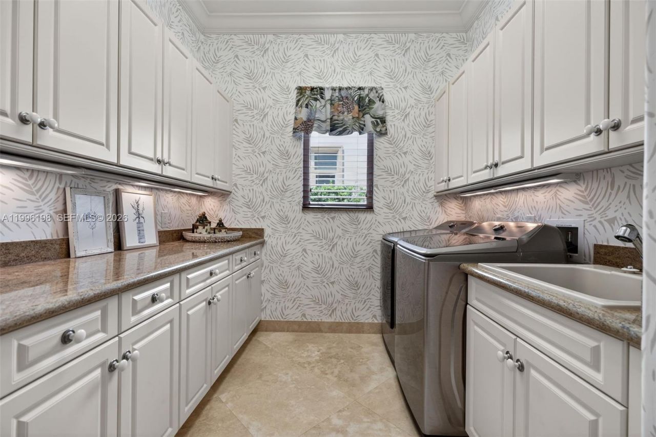 678 Hermitage Cir, Palm Beach Gardens, FL 33410 Photo