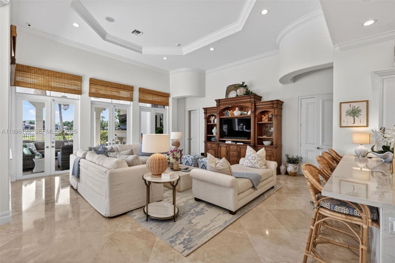 678 Hermitage Cir, Palm Beach Gardens, FL 33410 Photo