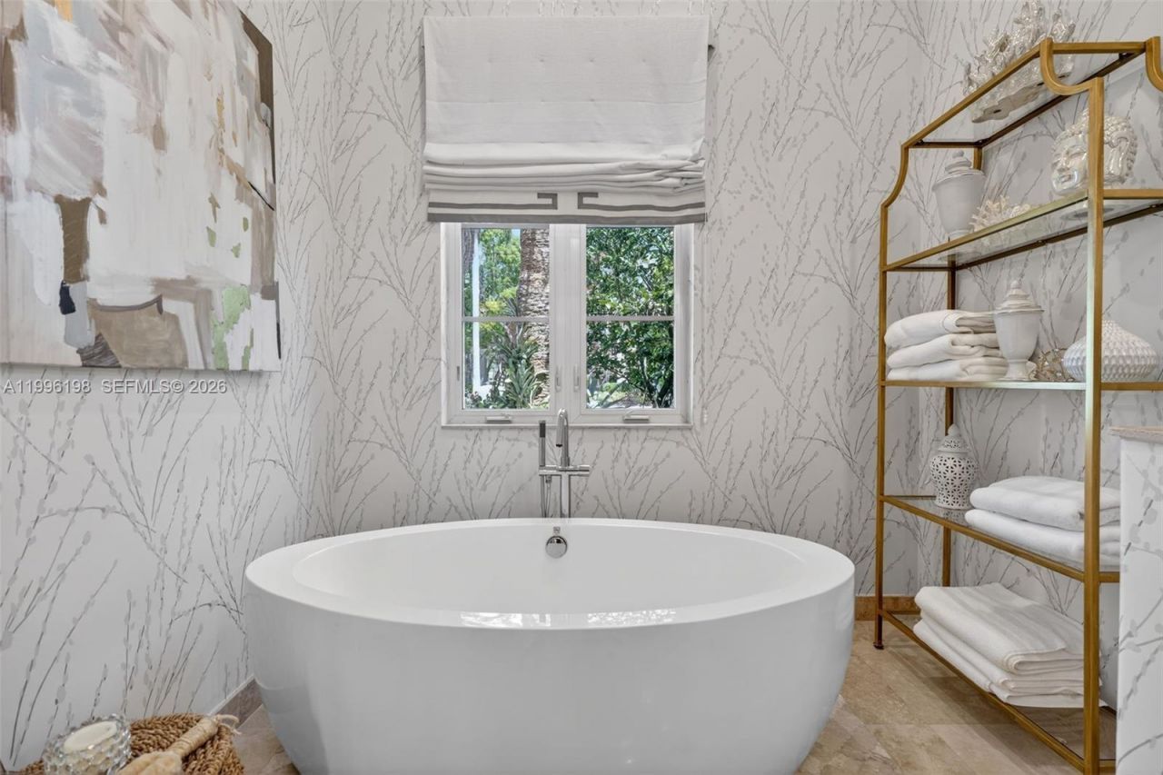 678 Hermitage Cir, Palm Beach Gardens, FL 33410 Photo