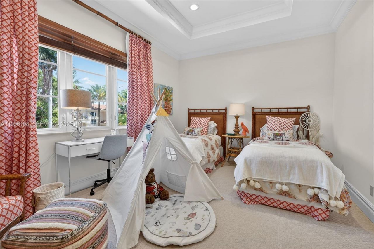 678 Hermitage Cir, Palm Beach Gardens, FL 33410 Photo