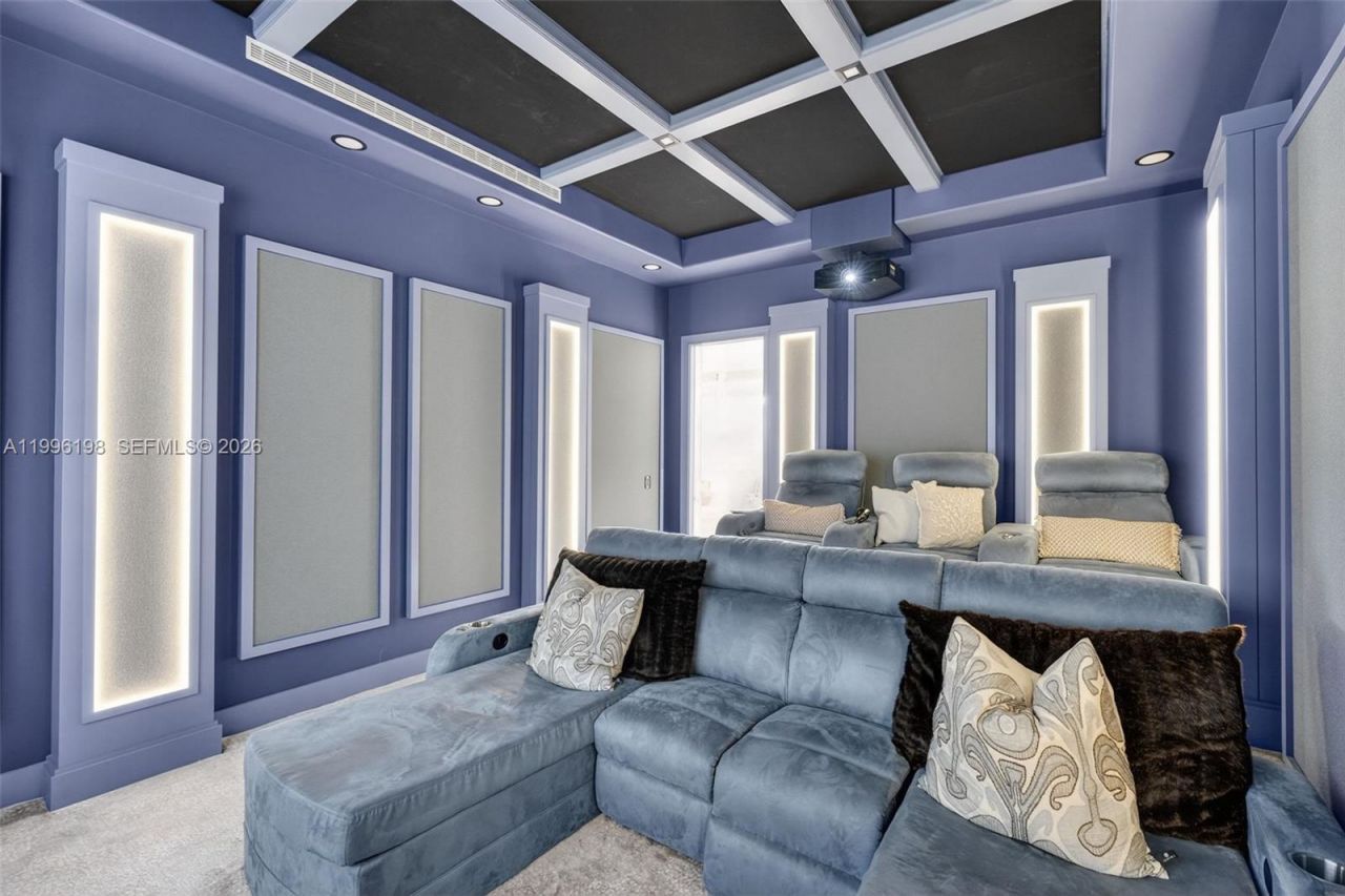 678 Hermitage Cir, Palm Beach Gardens, FL 33410 Photo