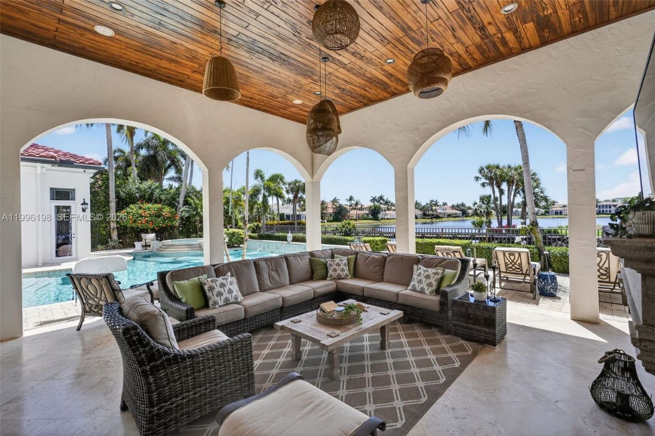 678 Hermitage Cir, Palm Beach Gardens, FL 33410 Photo