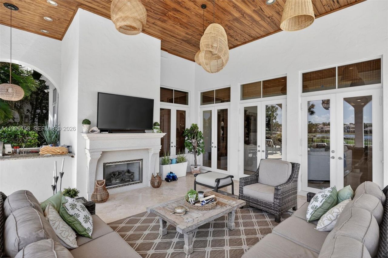 678 Hermitage Cir, Palm Beach Gardens, FL 33410 Photo