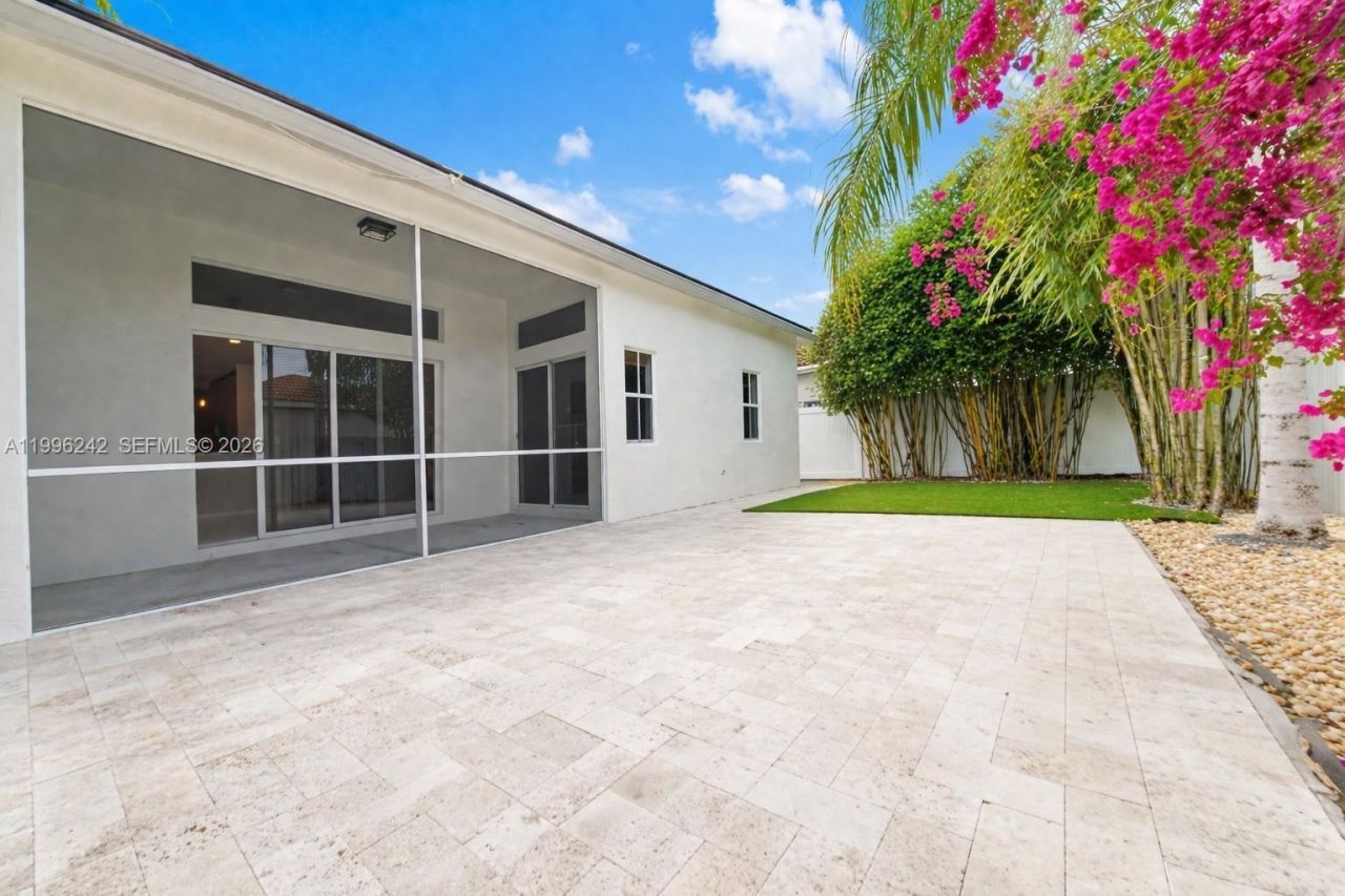 717 Tanglewood Cir, Weston, FL 33327 Photo