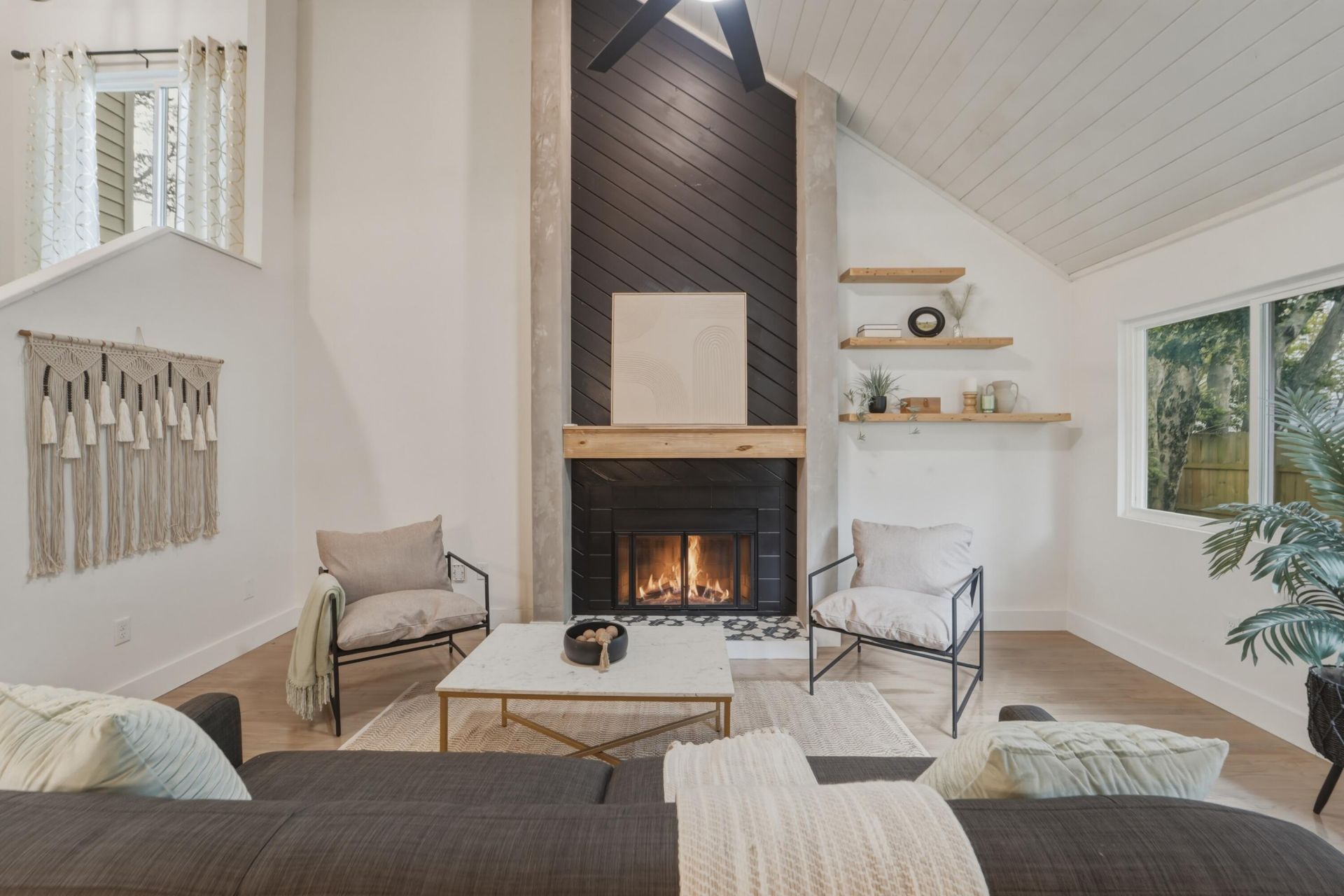 1221 Valley Forge Drive Photo 12