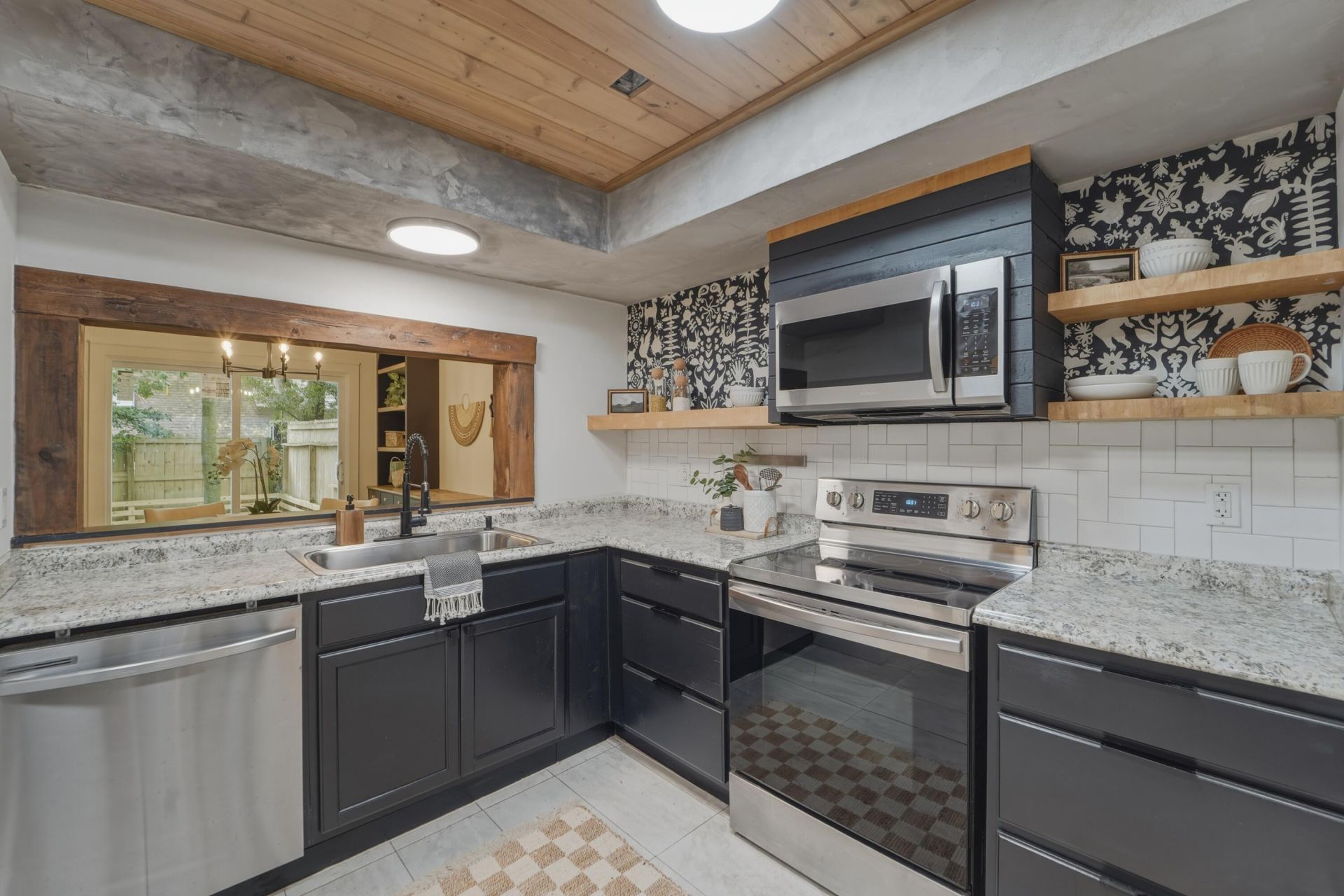 1221 Valley Forge Drive Photo 14