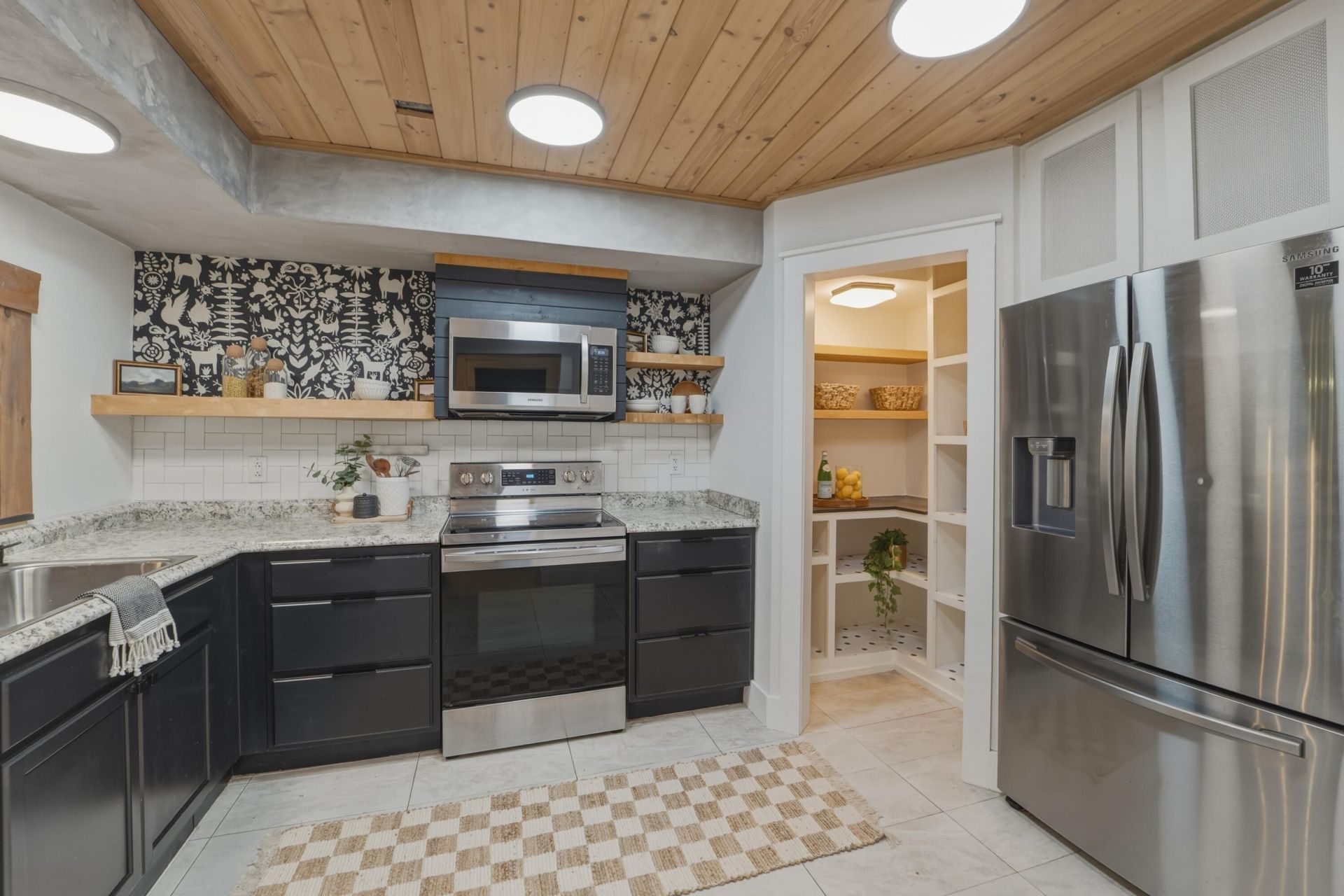 1221 Valley Forge Drive Photo 15