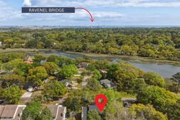 1221 Valley Forge Drive photo 4