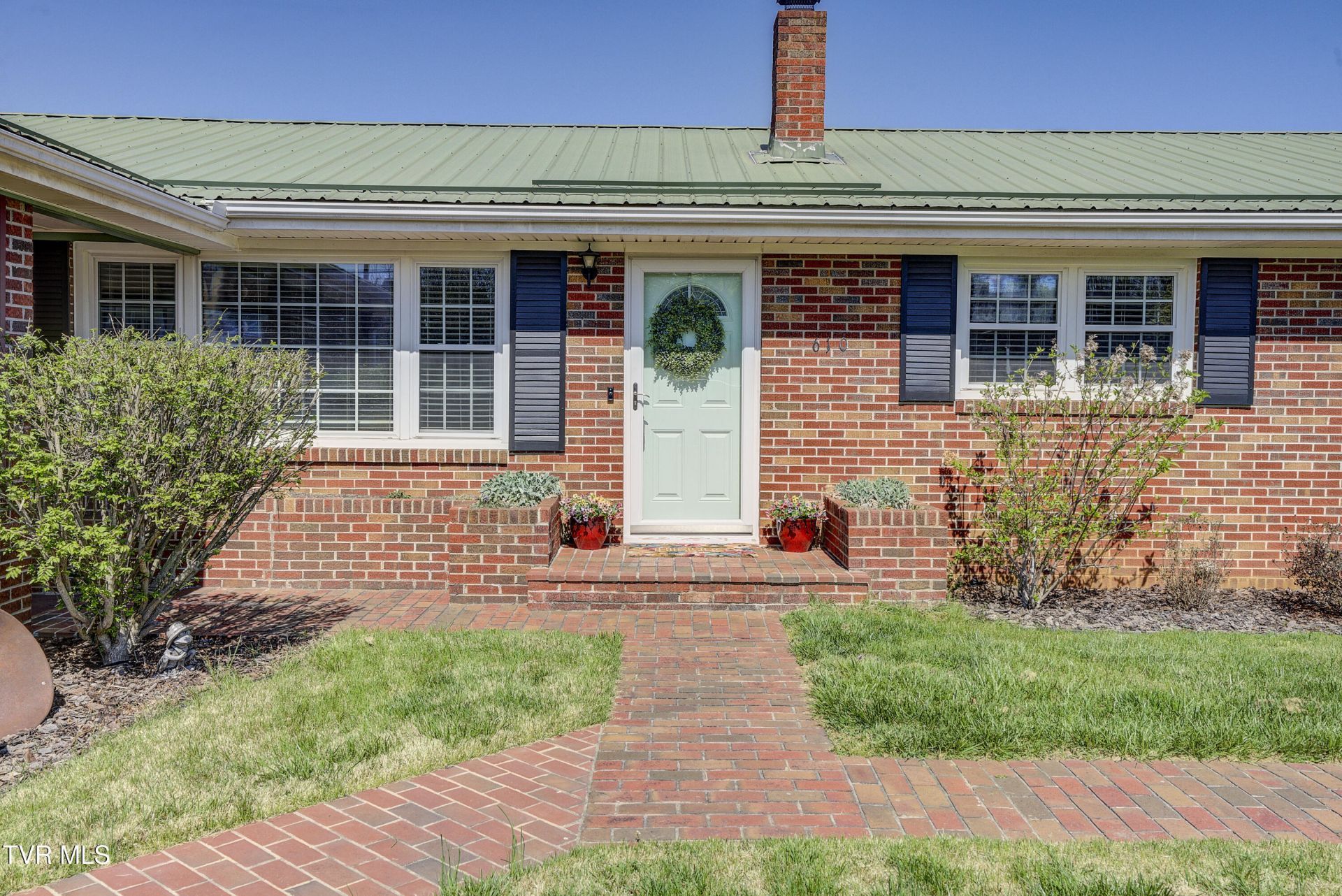 610 Ridgeview Drive, Johnson City, TN 37604 Main Photo