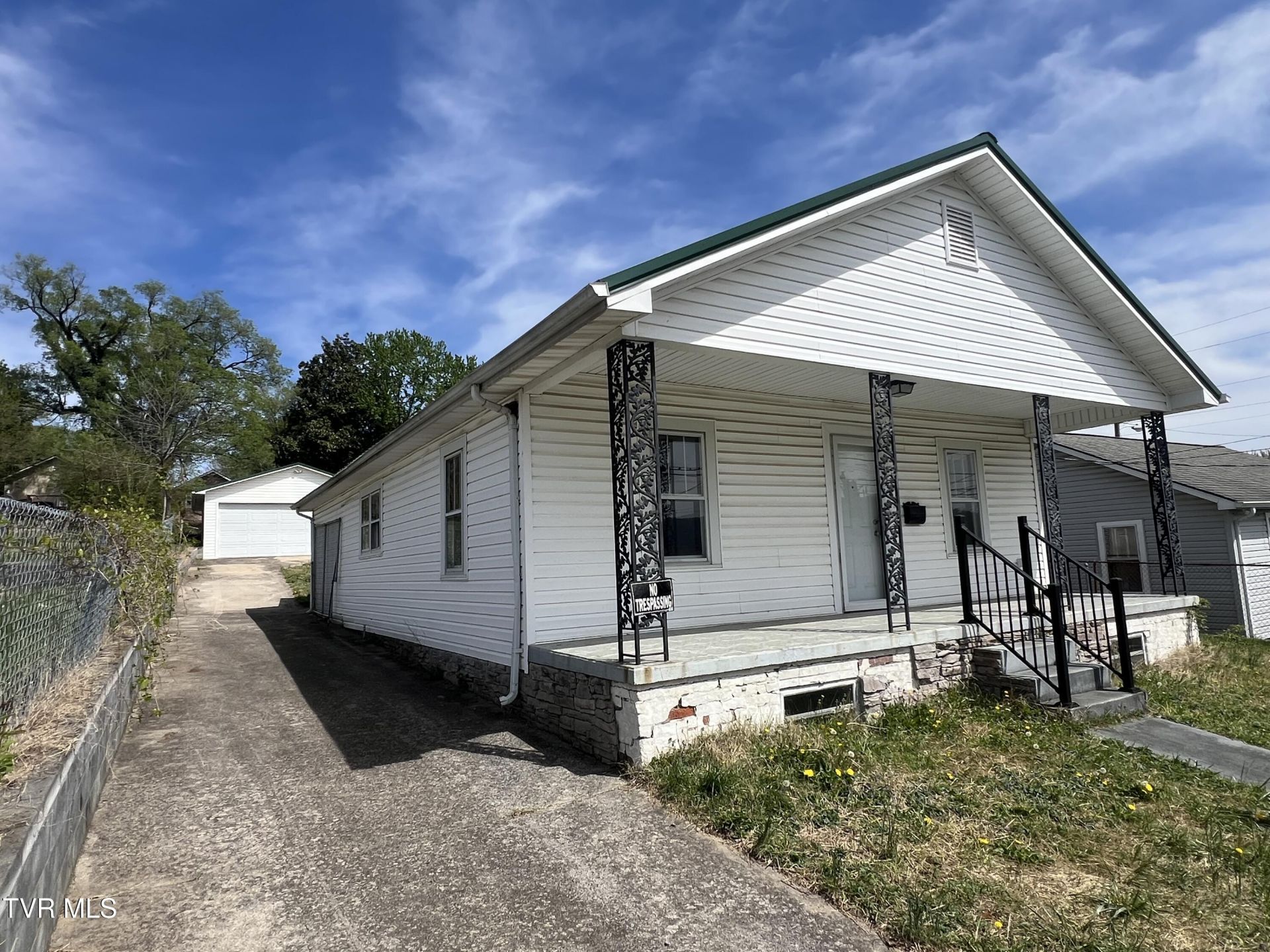 907 Riverside Avenue, Kingsport, TN 37660 Main Photo