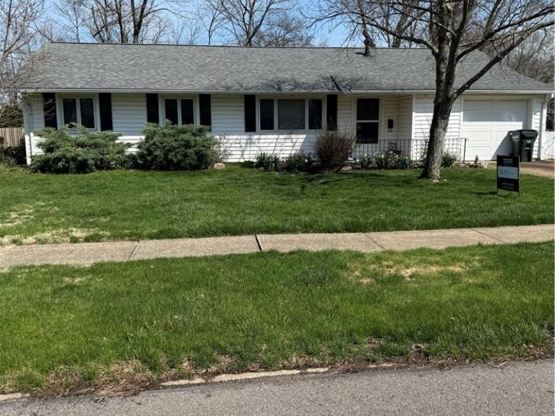 112 Meadow Drive, Berea, OH 44017 Photo 1