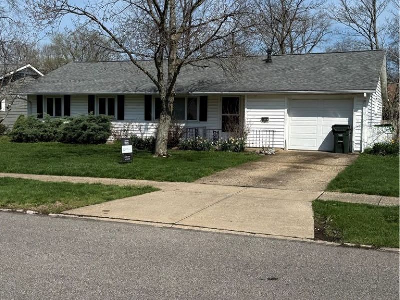 112 Meadow Drive, Berea, OH 44017 Photo 4