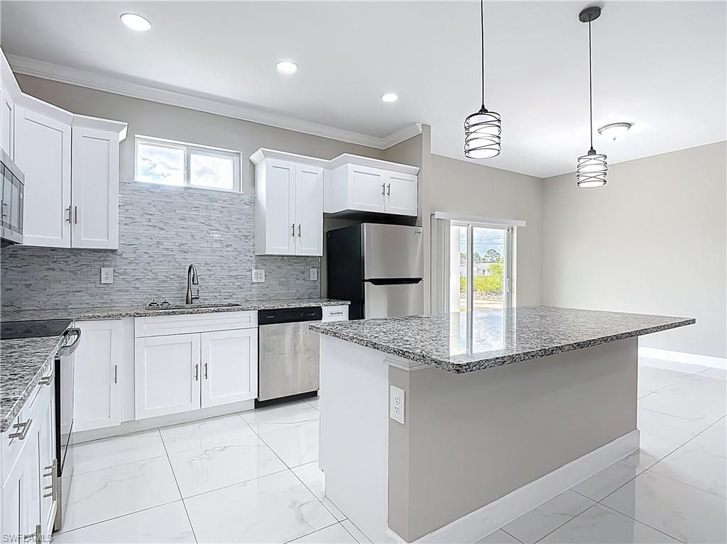 2815 Karen Ave N, Lehigh Acres, FL 33971 Photo