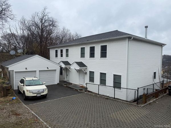 62 Gibson Place, Yonkers, NY 10705