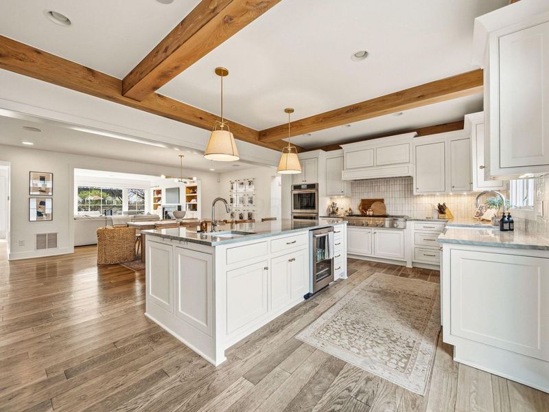 2006 Cambridge Boulevard, Columbus, OH 43221 Photo 16