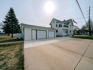 201 E Minnesota Street, Saint Joseph, MN 56374