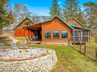 18923 Newgate Avenue N, Marine On Saint Croix, MN 55047