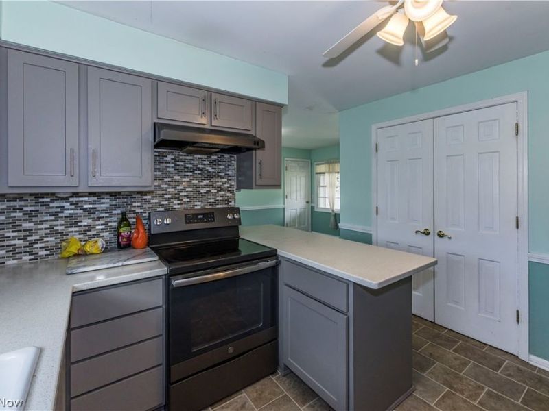 4607 Woodside Avenue NW, Canton, OH 44709 Photo 5