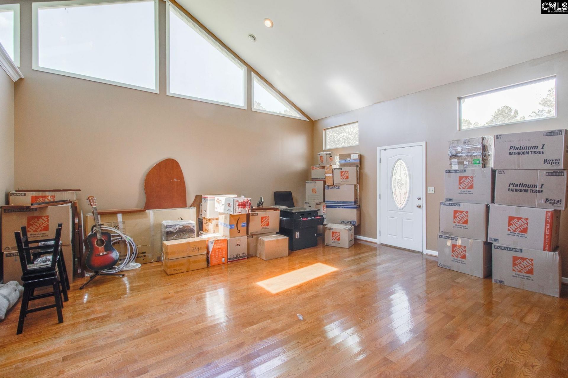 112 Chippenham Circle Photo 14