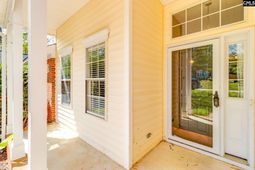 112 Chippenham Circle photo 4