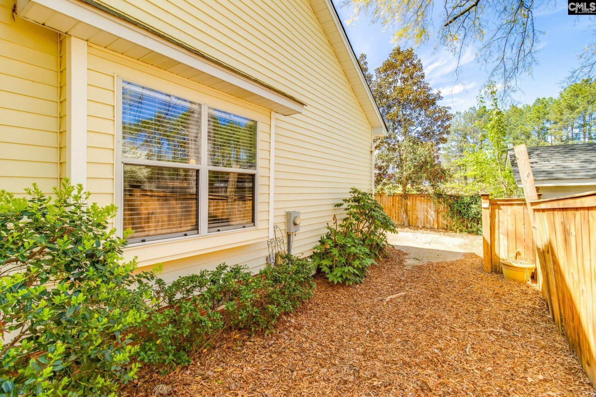 112 Chippenham Circle Photo 30