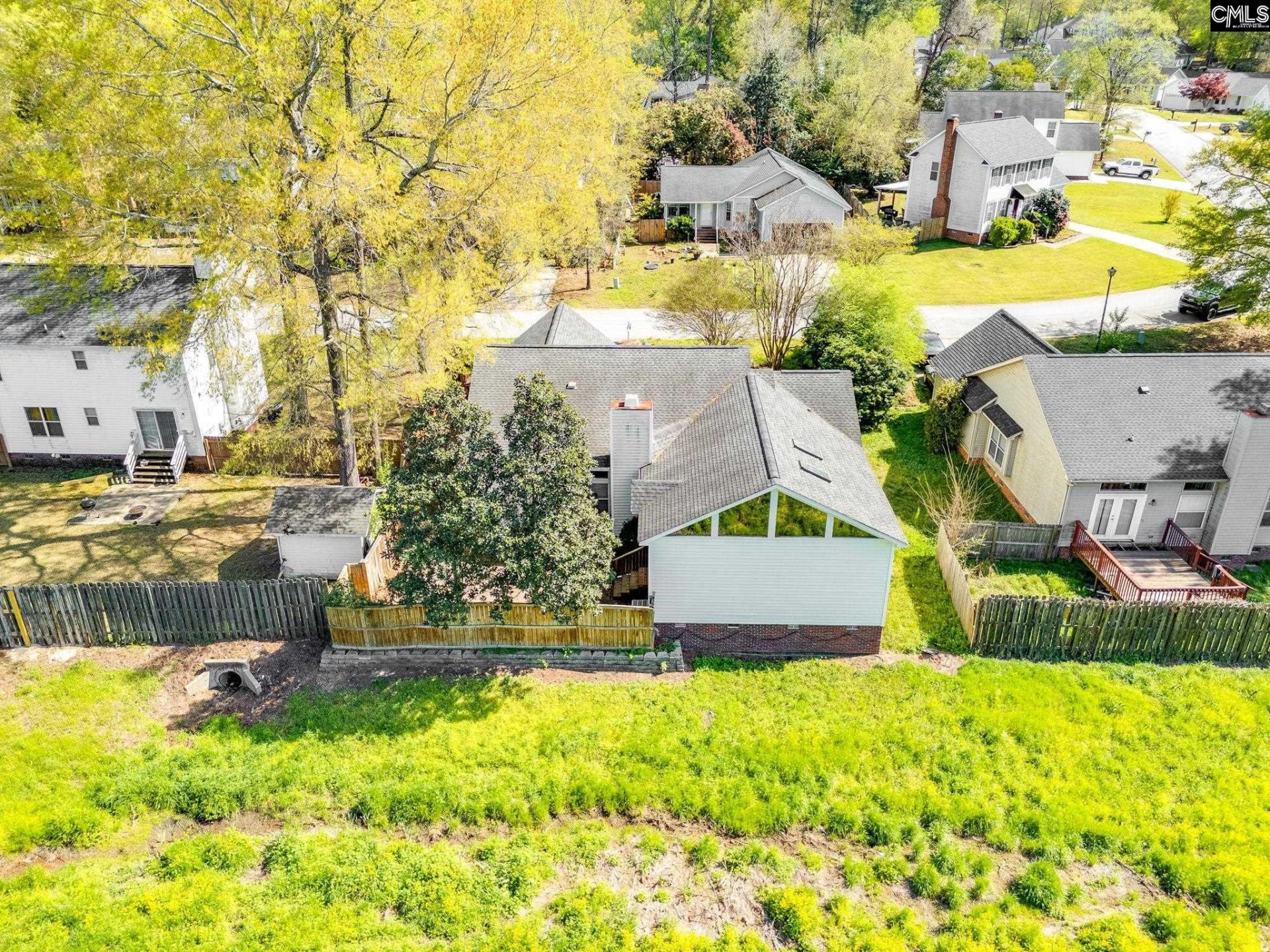 112 Chippenham Circle Photo 38