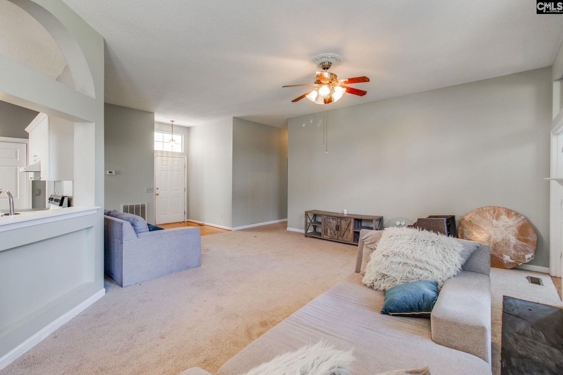 112 Chippenham Circle Photo 6