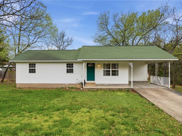 1508 Janet Street, Berryville, AR 72616