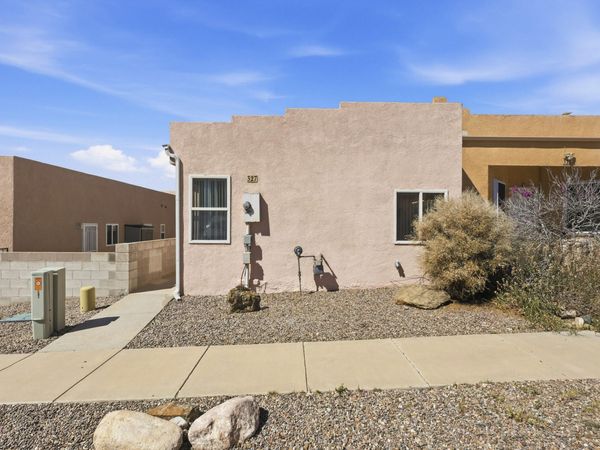327 Kaylyn Drive SE, Albuquerque, NM 87123