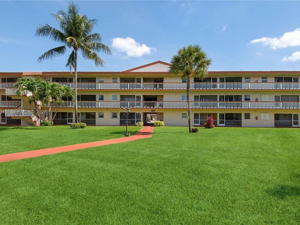 Unit C218, Hollywood, FL 33021