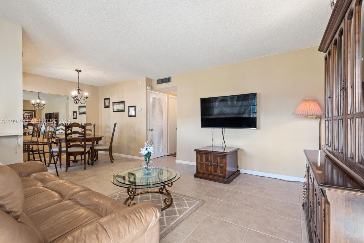 Please Call For Address, Unit C218, Hollywood, FL 33021 Photo