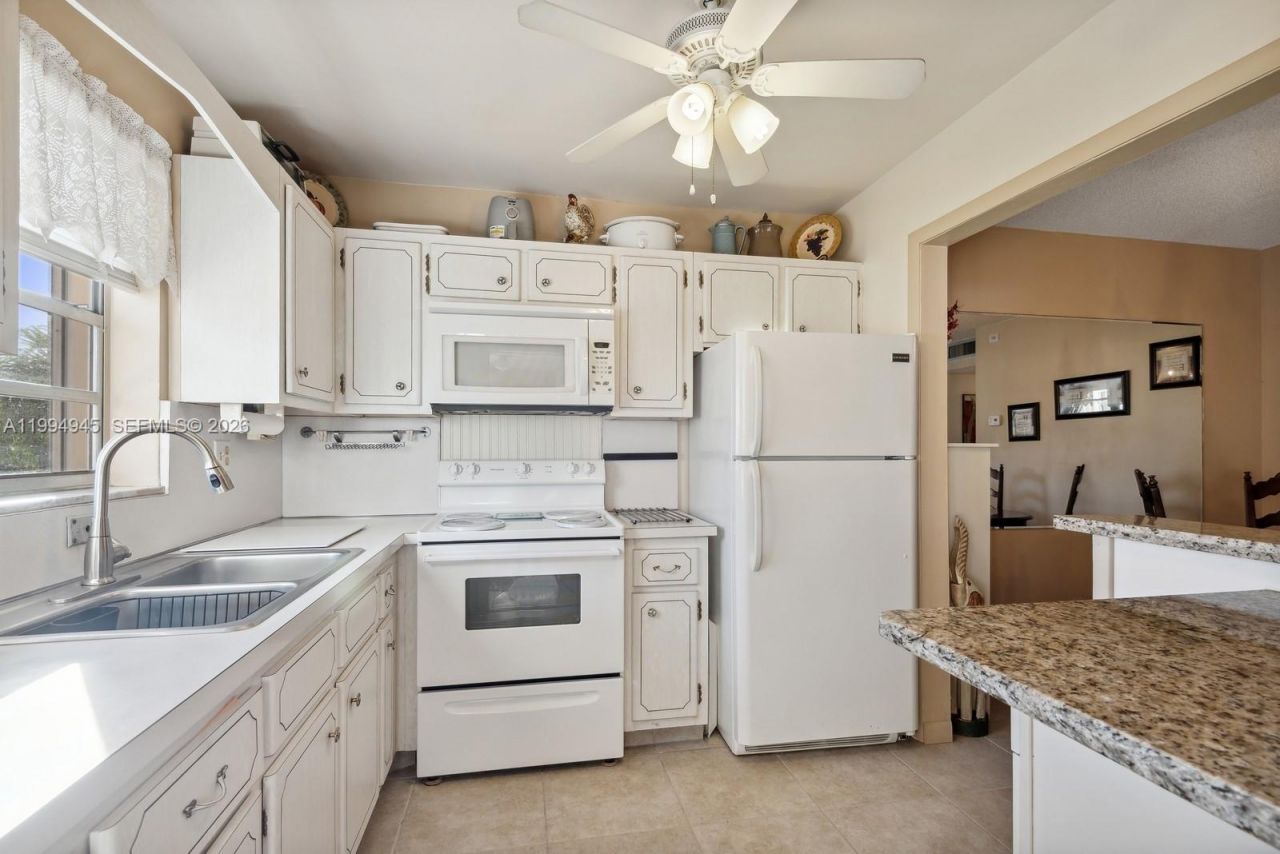 Please Call For Address, Unit C218, Hollywood, FL 33021 Photo