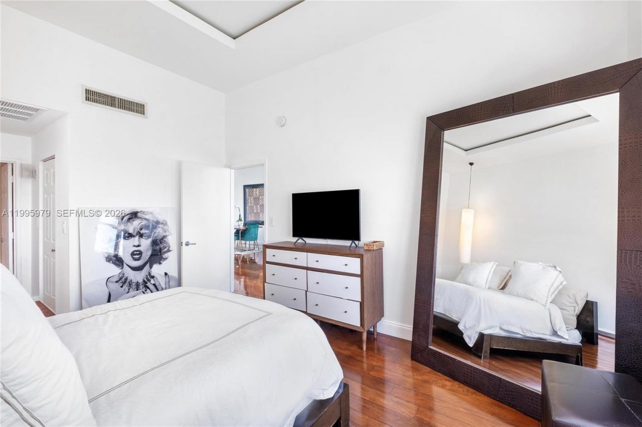 6770 Indian Creek Dr, Unit TSM, Miami Beach, FL 33141 Photo