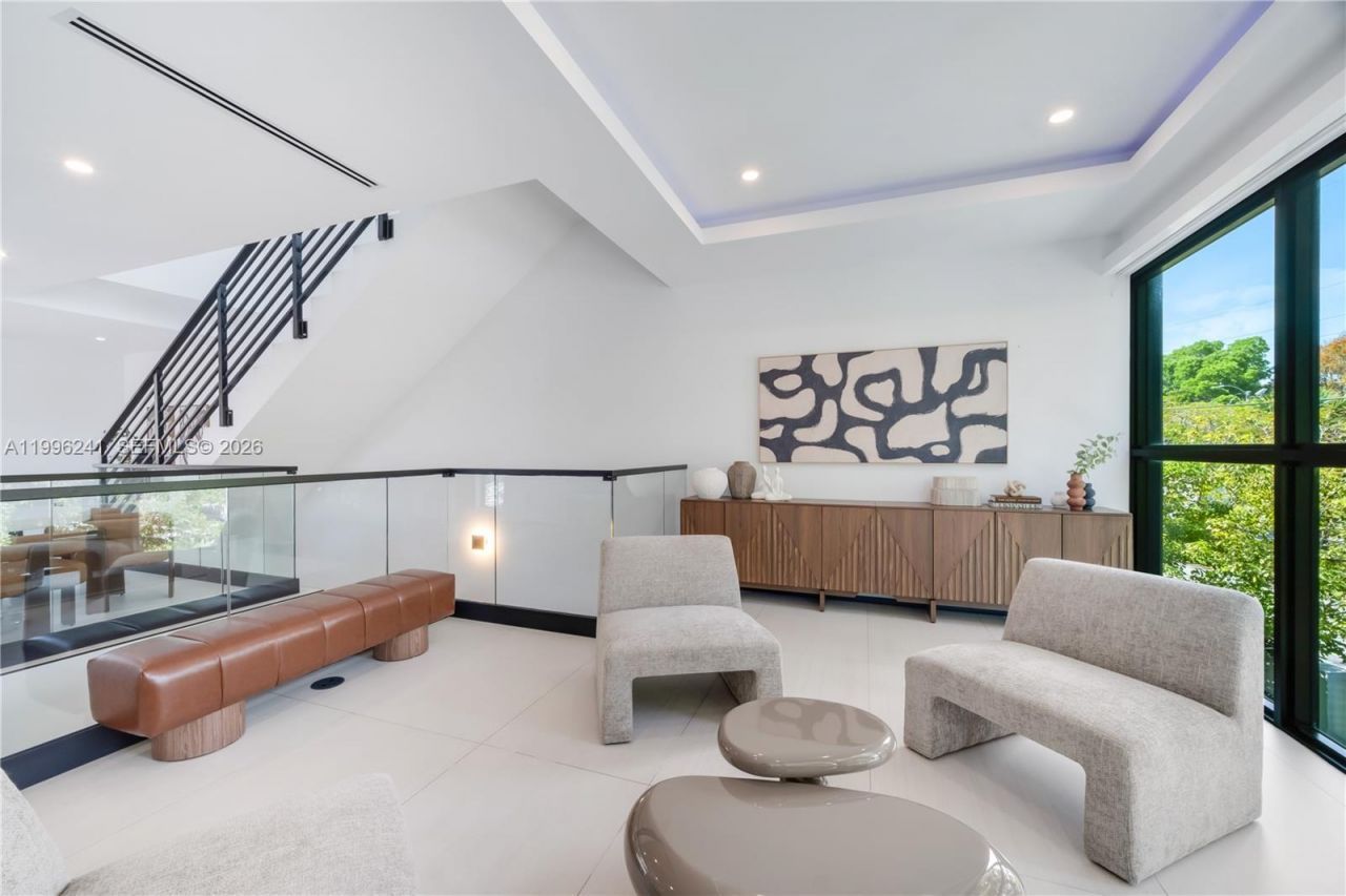 420 SW 15th Rd, Unit 420, Miami, FL 33129 Photo