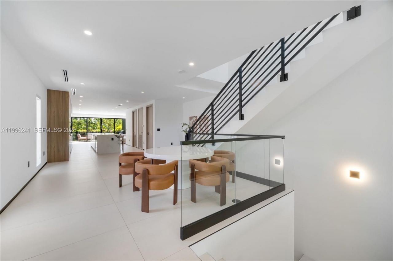 420 SW 15th Rd, Unit 420, Miami, FL 33129 Photo