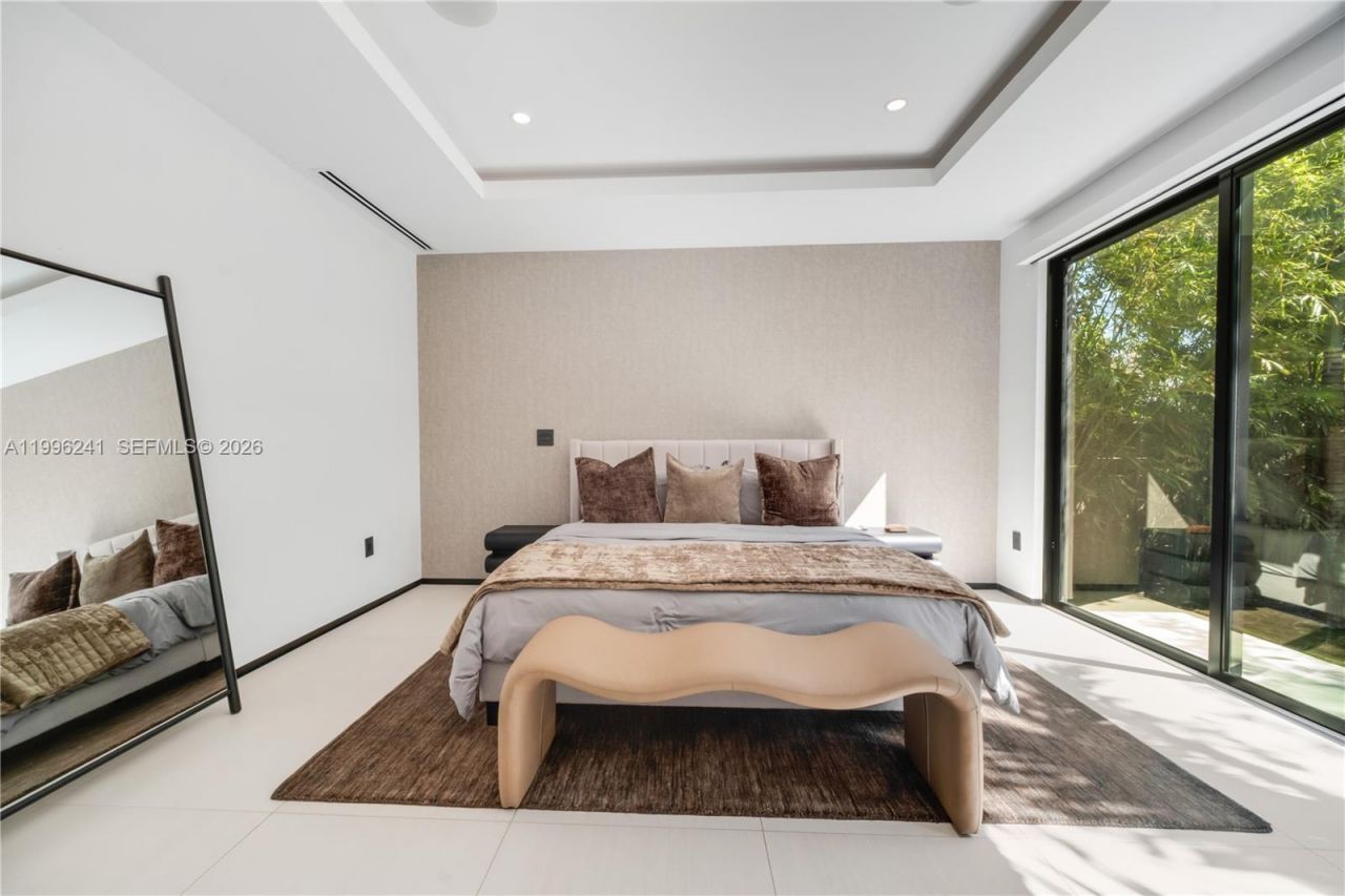 420 SW 15th Rd, Unit 420, Miami, FL 33129 Photo