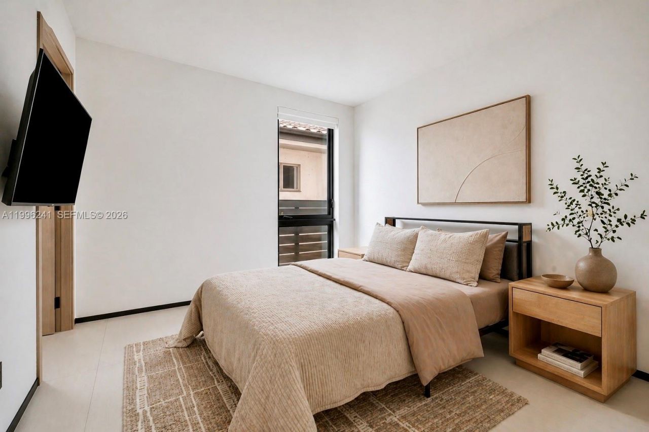 420 SW 15th Rd, Unit 420, Miami, FL 33129 Photo