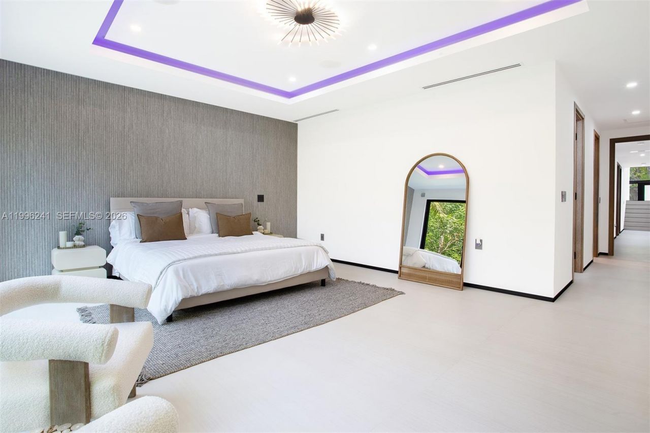 420 SW 15th Rd, Unit 420, Miami, FL 33129 Photo