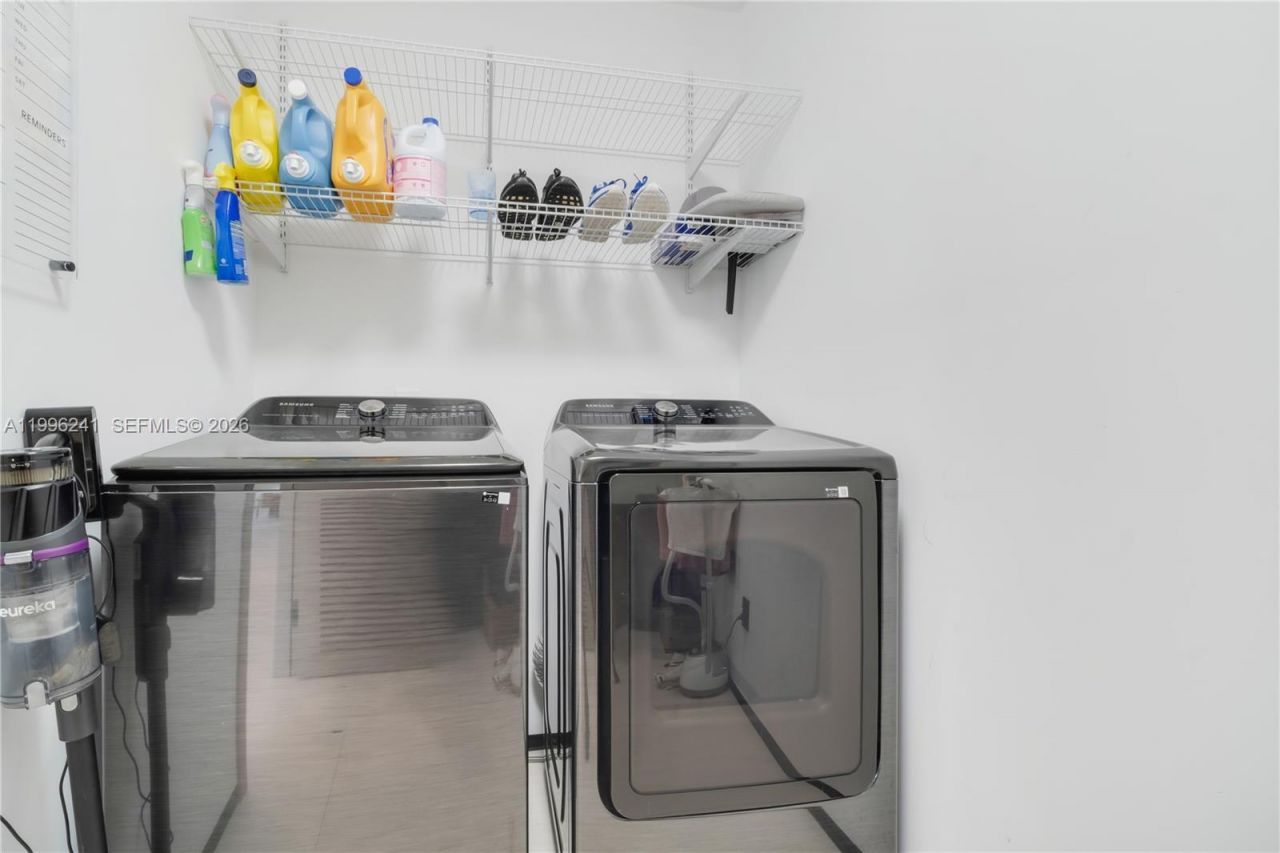 420 SW 15th Rd, Unit 420, Miami, FL 33129 Photo