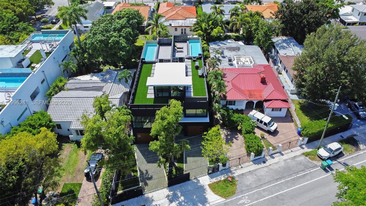 420 SW 15th Rd, Unit 420, Miami, FL 33129 Photo