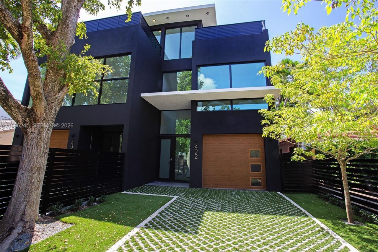 420 SW 15th Rd, Unit 420, Miami, FL 33129 Photo