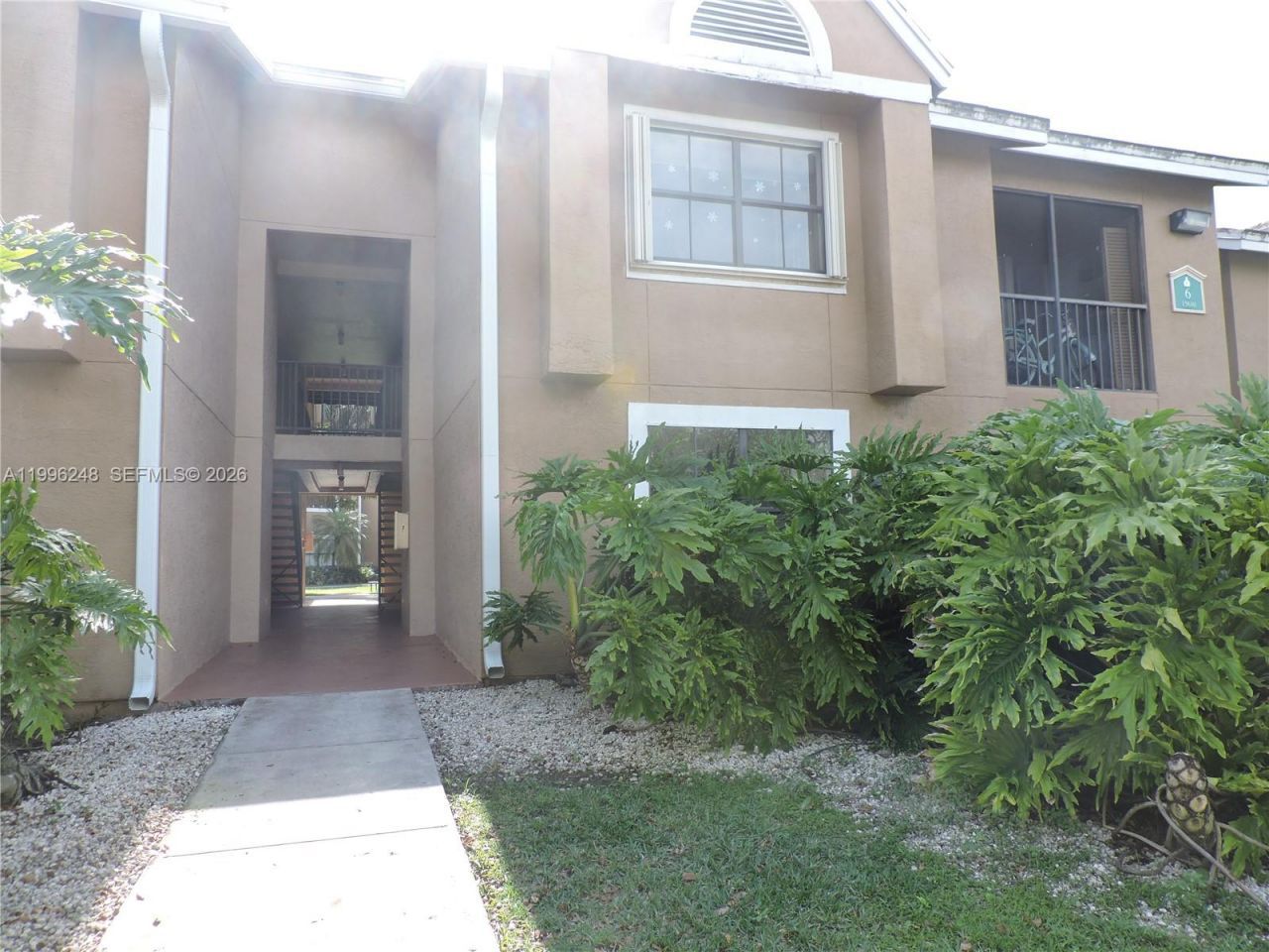 15610 SW 105 Ln, Unit 605, Miami, FL 33196 Photo