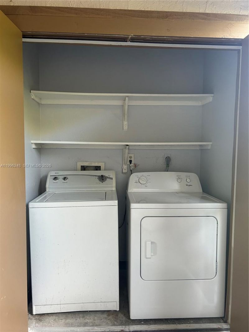 15610 SW 105 Ln, Unit 605, Miami, FL 33196 Photo